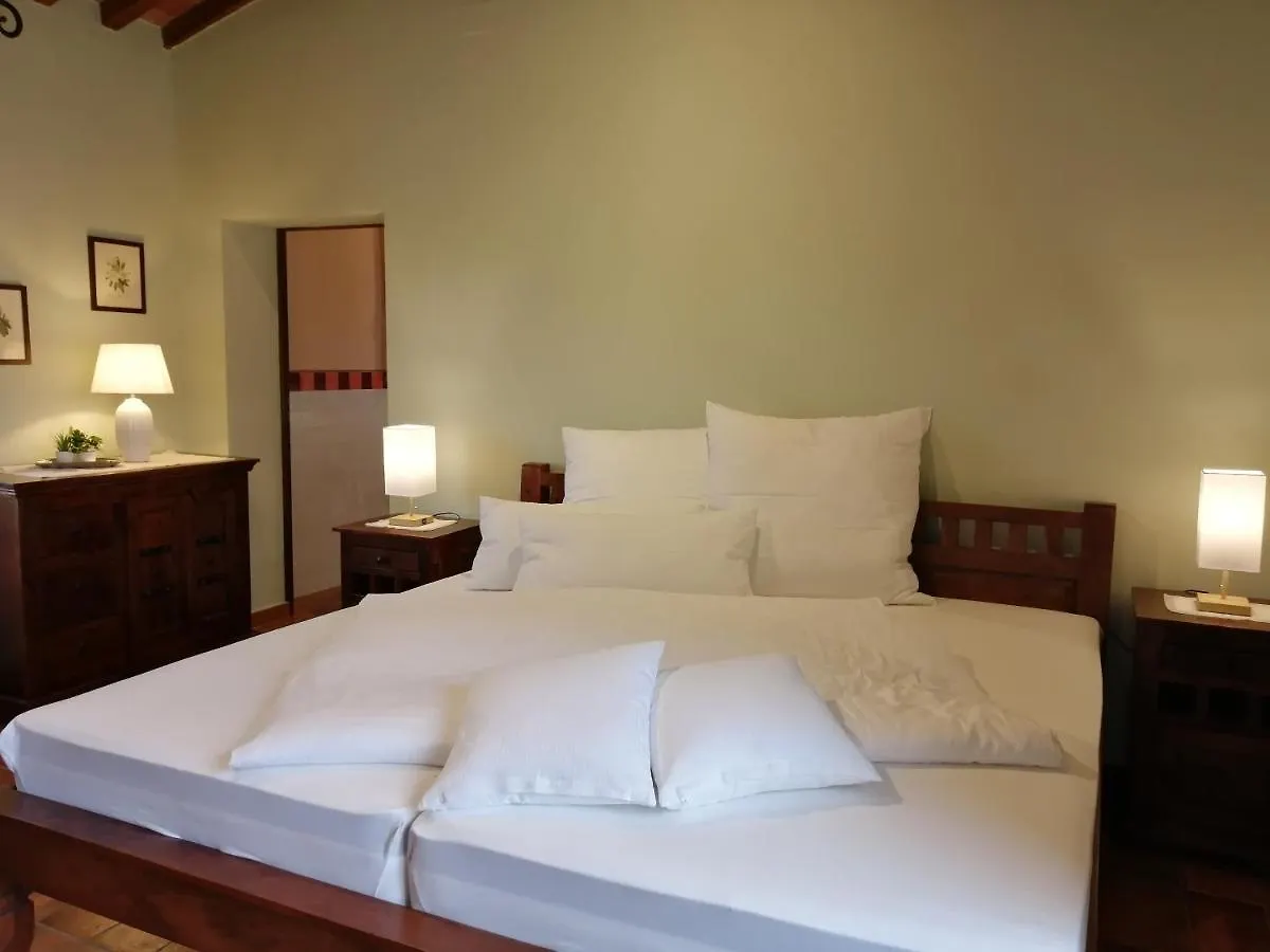 Casa di campagna Tenuta Seripa Sassetta
